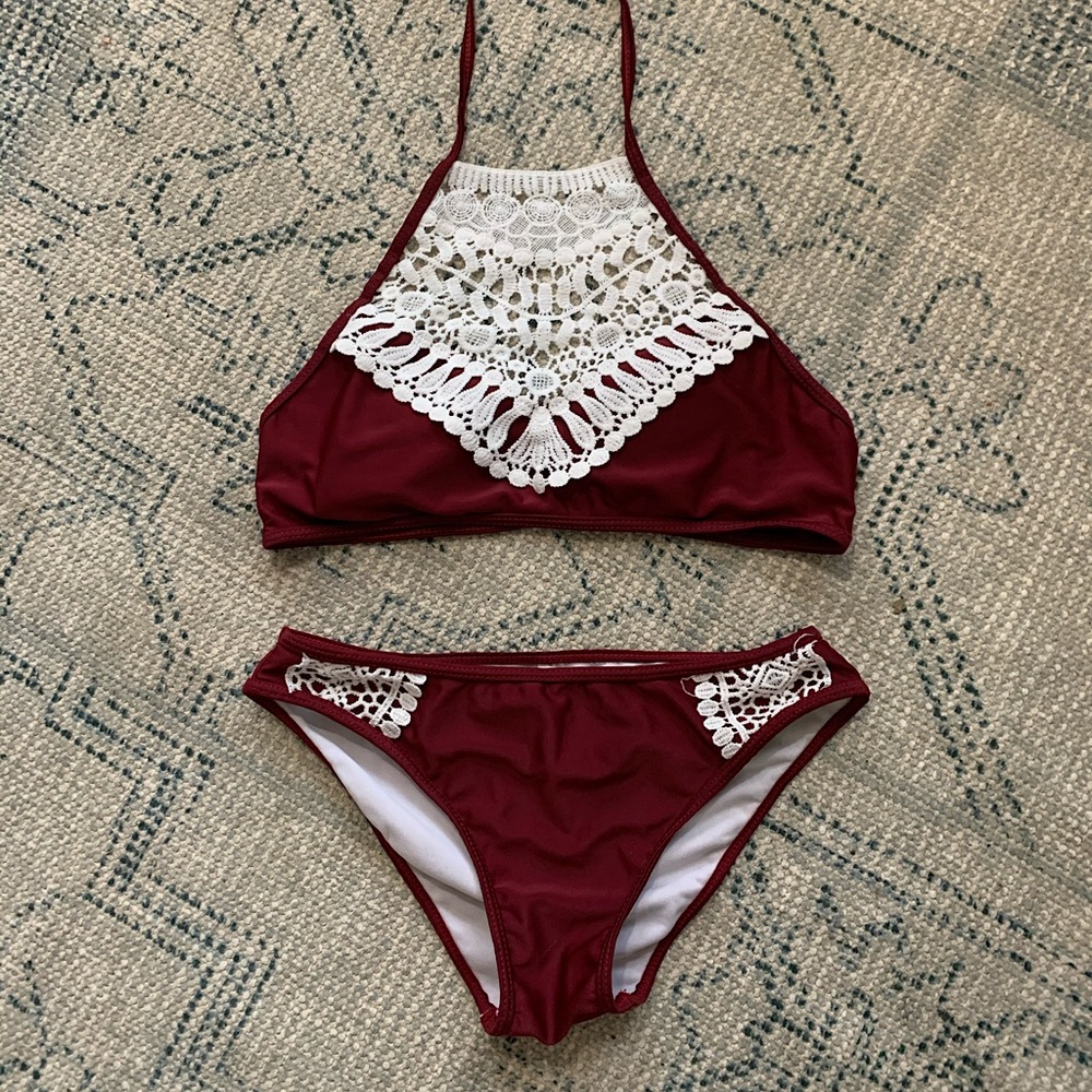 LACE DETAIL BIKINI